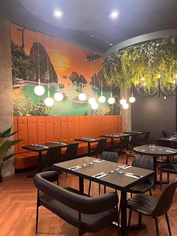 Thi cam Bistro