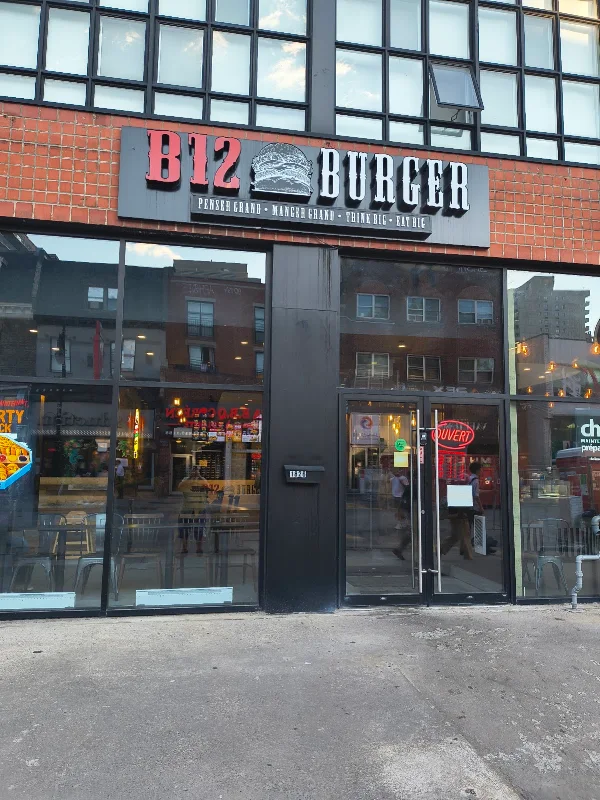 B12 Burger St Catherine Ouest