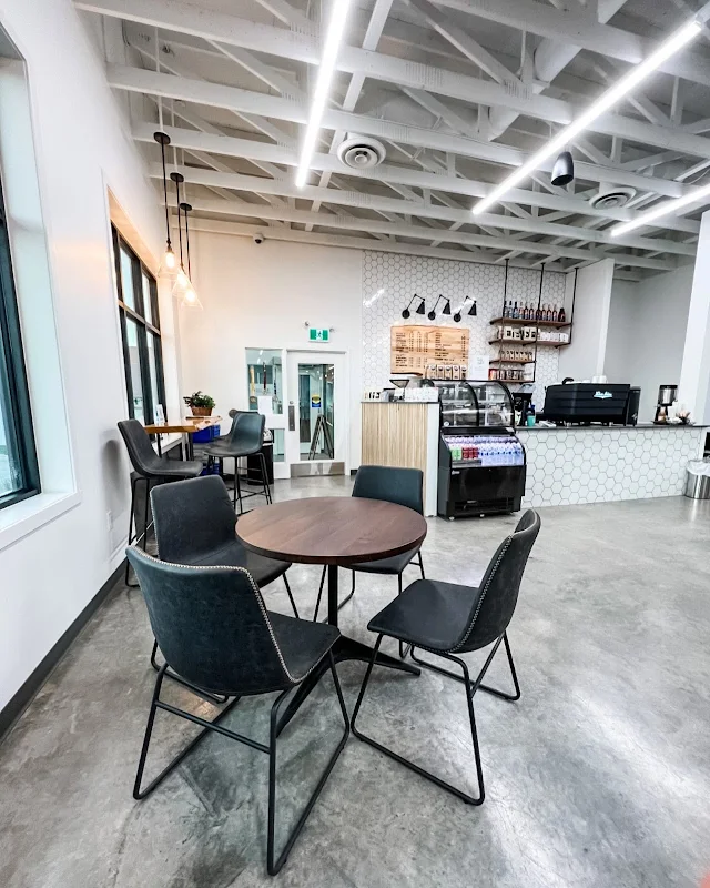 The Early Refill Coffee & Gift Shop - Kakabeka Falls