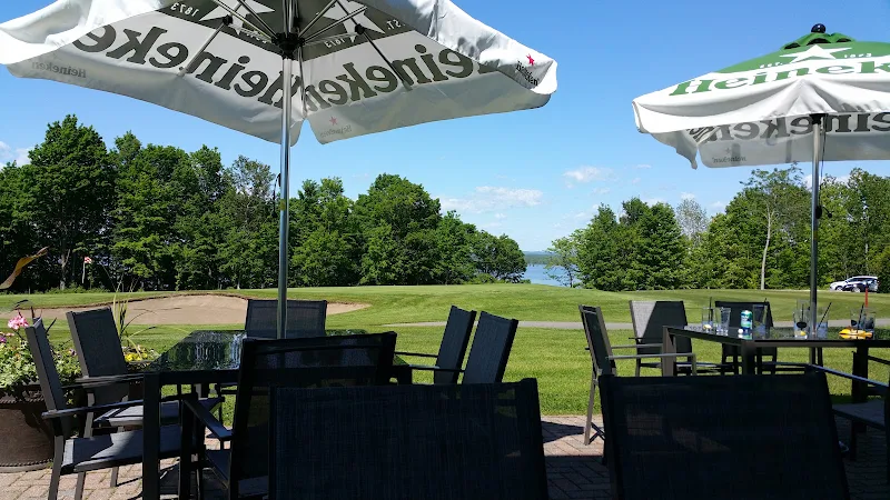 Greenside Tavern - Sand Point Golf Course