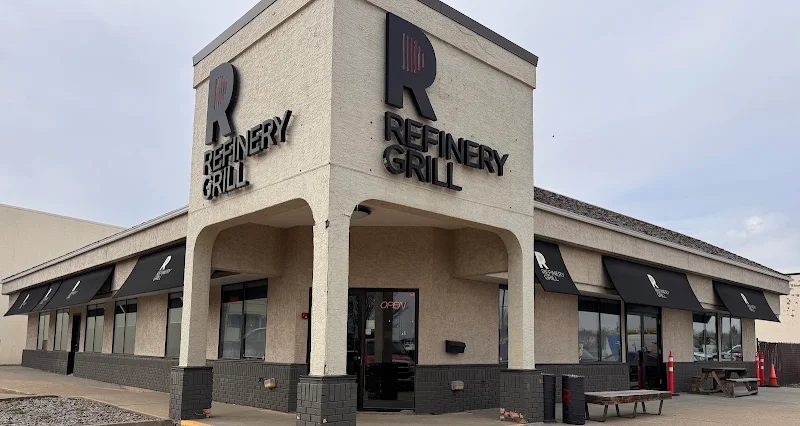Refinery Grill