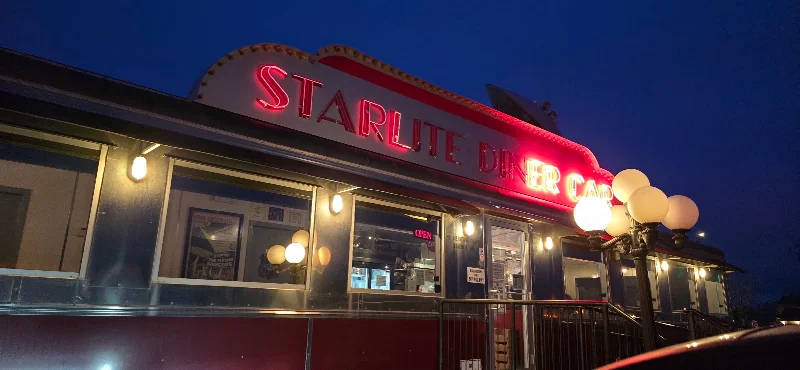Starlite Diner Car