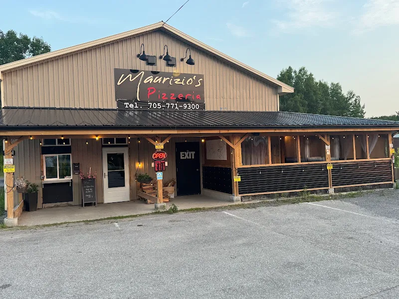 Chef Maurizio's Pizzeria & Lounge