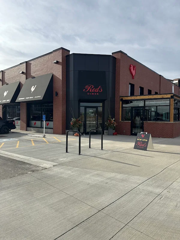 Red's Diner in Seton