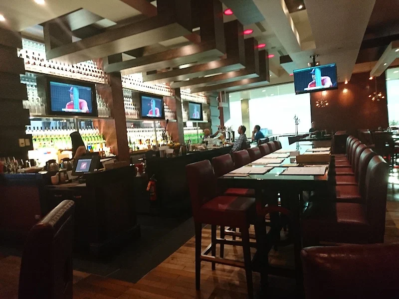 Moxies Polo Park Restaurant