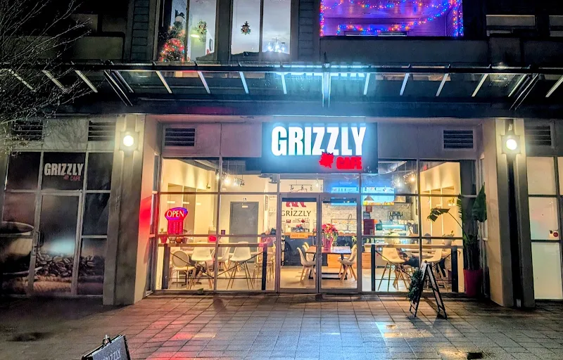 Grizzly Cafe