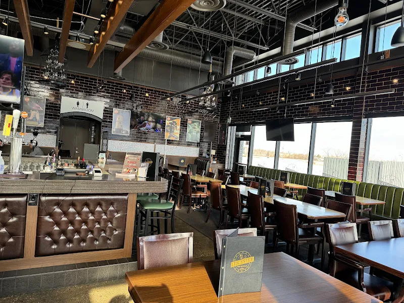 Leicester Family Restaurant +Lounge
