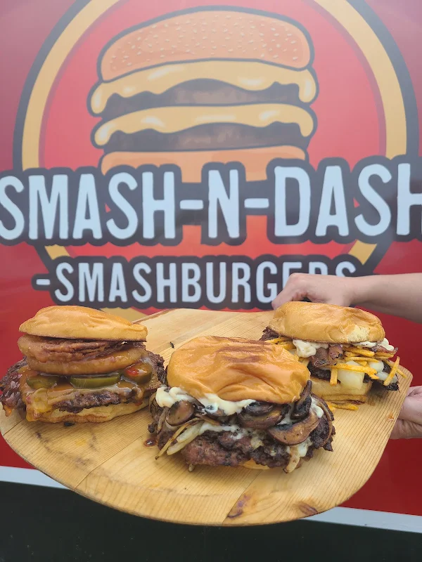 Smash N Dash Smashburgers Manotick