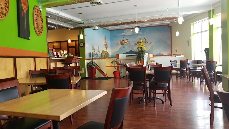 Cha Baa Thai Restaurant (Halifax Queen)