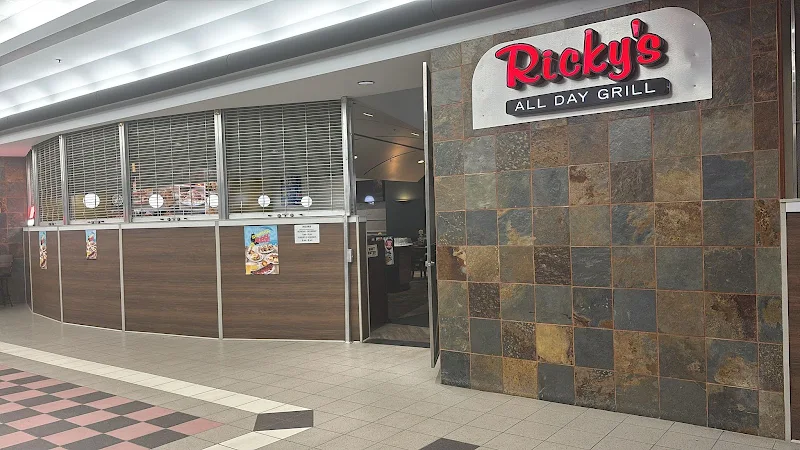 Ricky's All Day Grill - Yellowknife