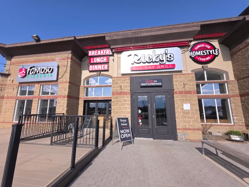 Famoso Italian Pizzeria - Fort McMurray