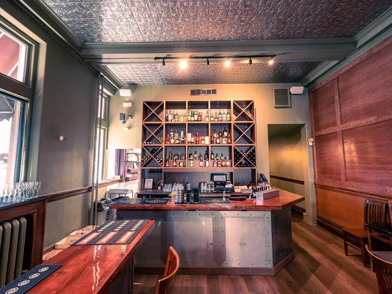 The Vault Social House