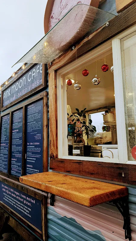 Pink Moon Cafe