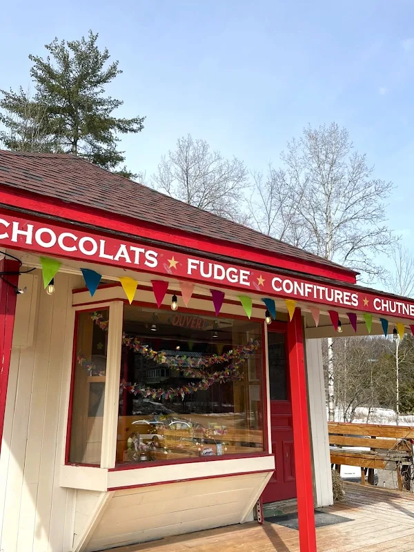 La Confiserie Wakefield Confectionery - Homemade treats and retro candy