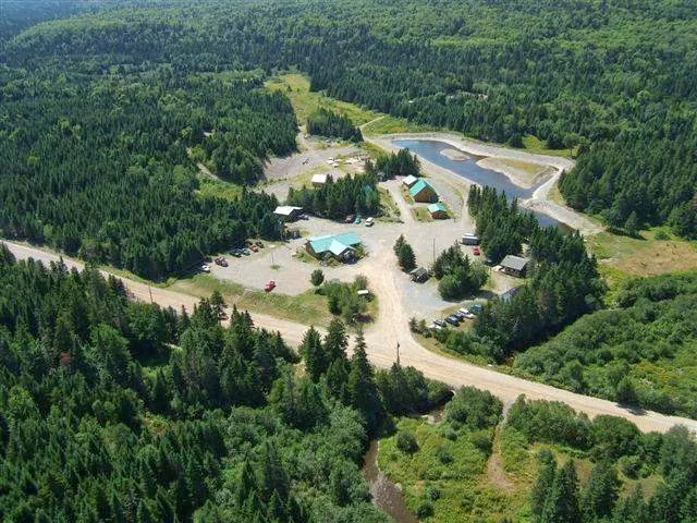 Adair's Wilderness Lodge