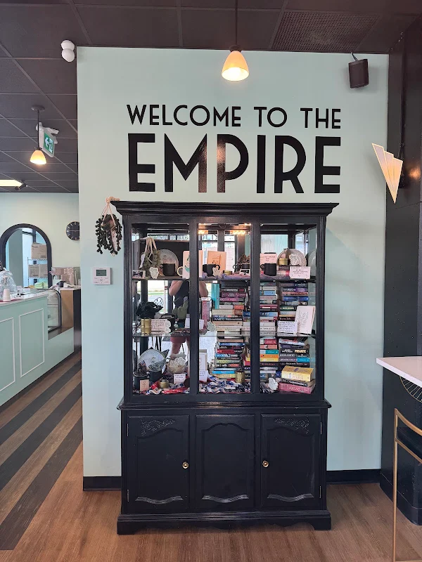 Empire Crepe