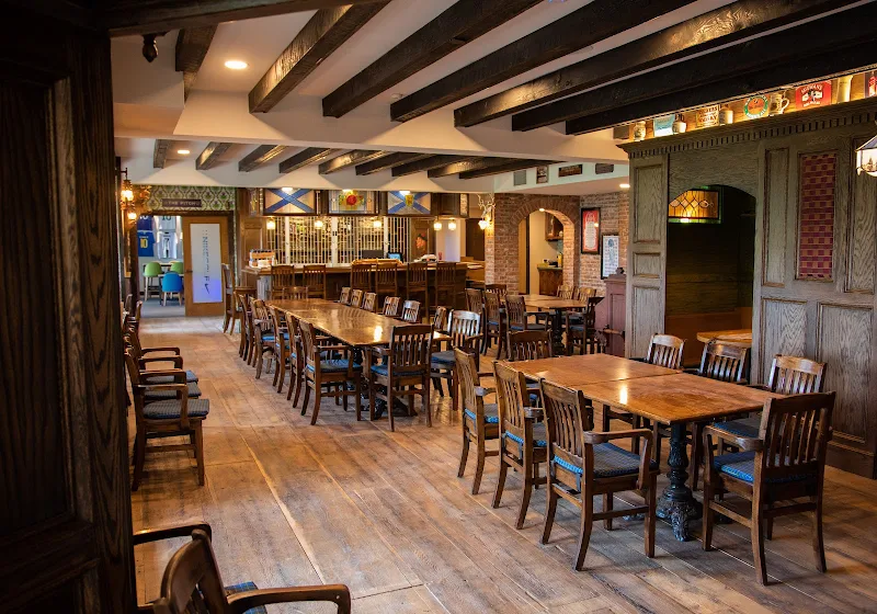 Deerfield Pub