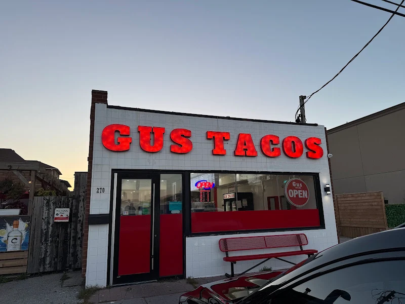 Gus Tacos