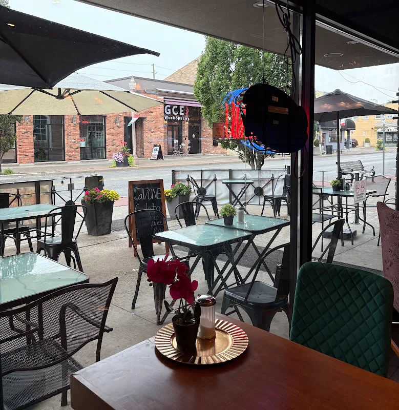 Gina's Cafe windsor