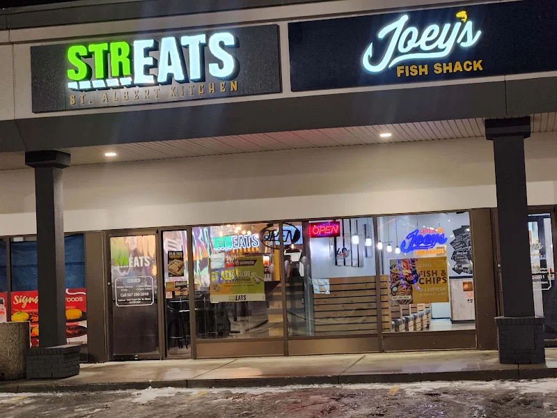 Streats St. Albert Kitchen