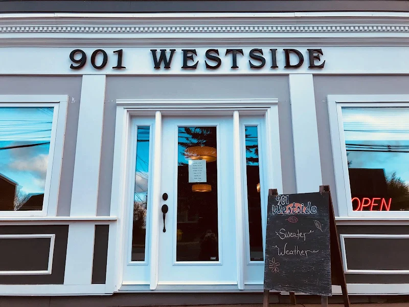 901 Westside