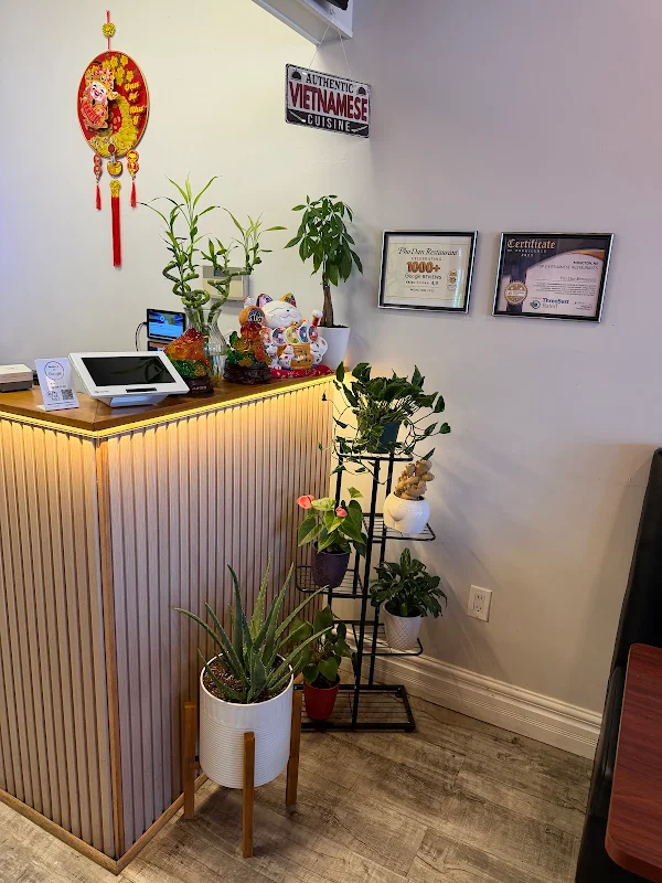 Pho Dan Restaurant