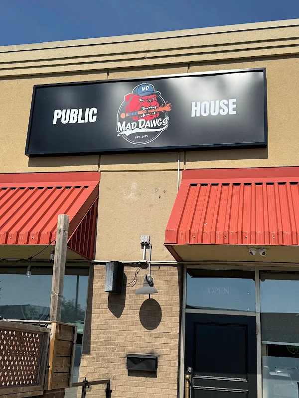 Mad Dawgs Public House