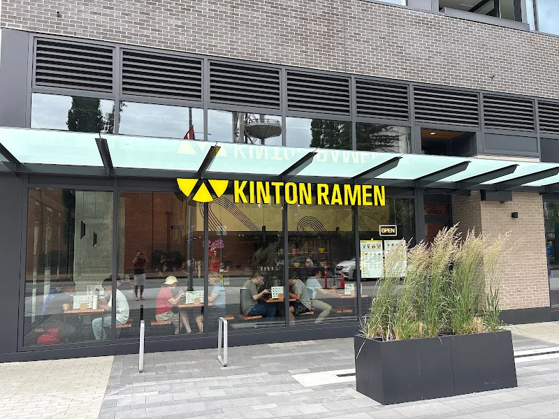 KINTON RAMEN UPTOWN NEW WESTMINSTER