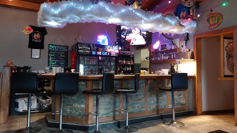 The Cat & Rooster Pub