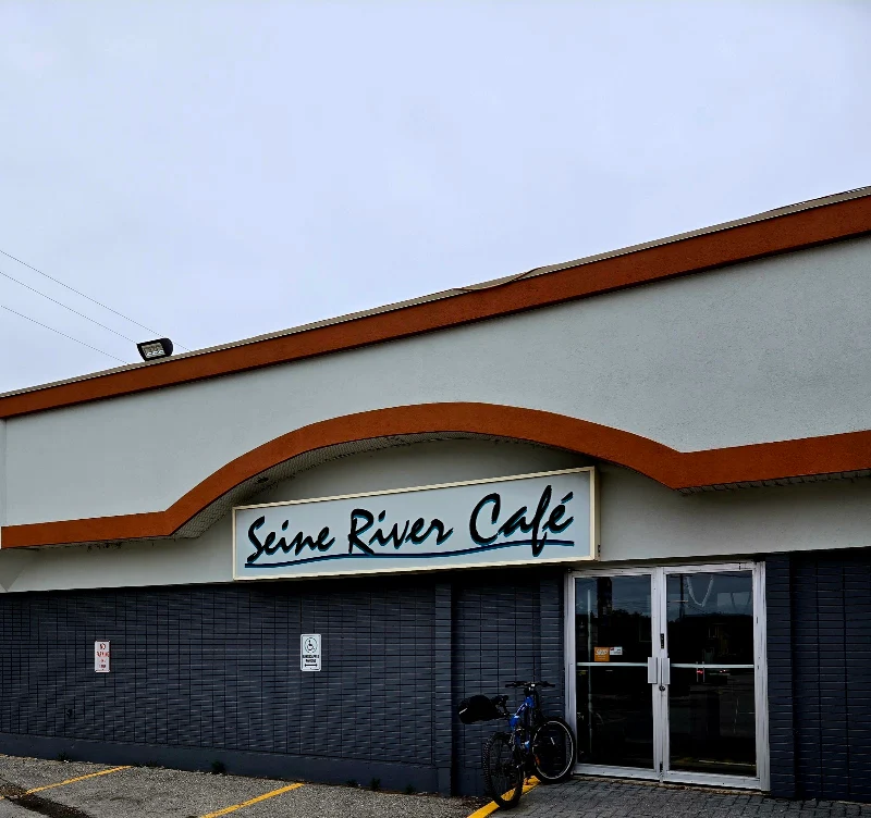 Seine River Cafe
