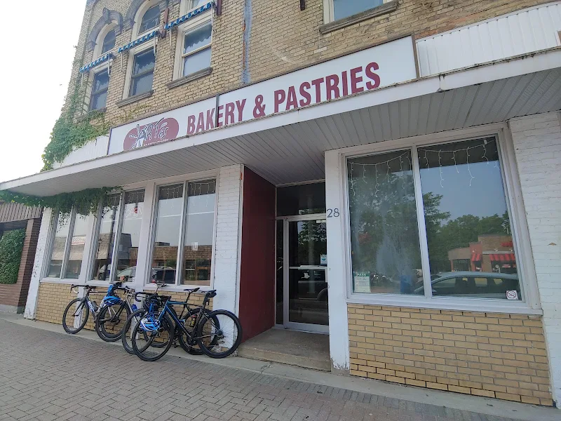 Artes Bakery - Portuguese Cafe