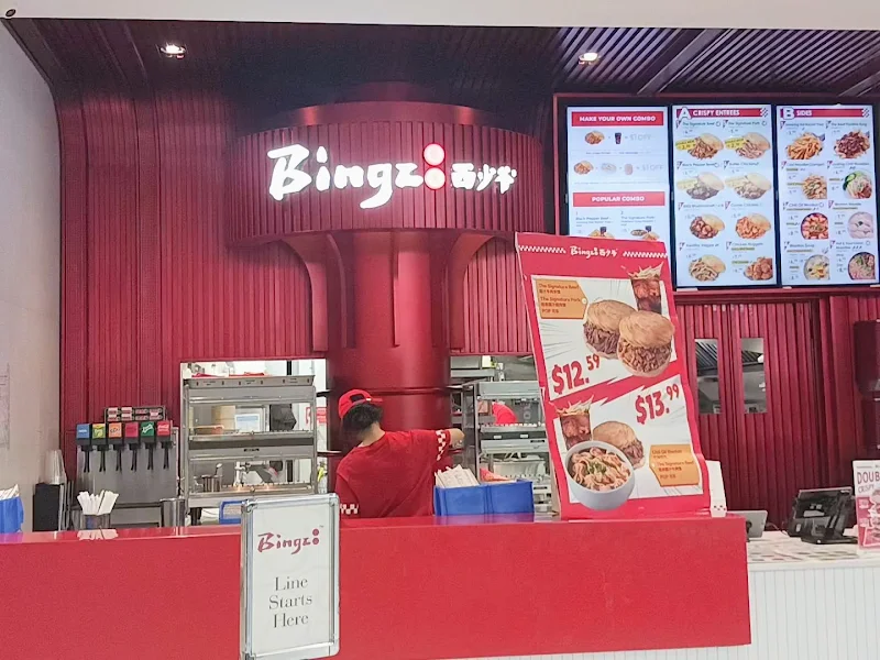 Bingz Crispy Burger Yorkdale
