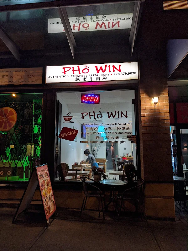 8. Pho Tai Nam Sach