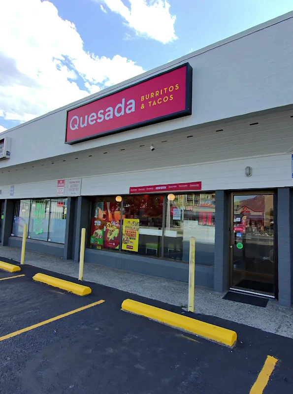 Quesada Burritos & Tacos