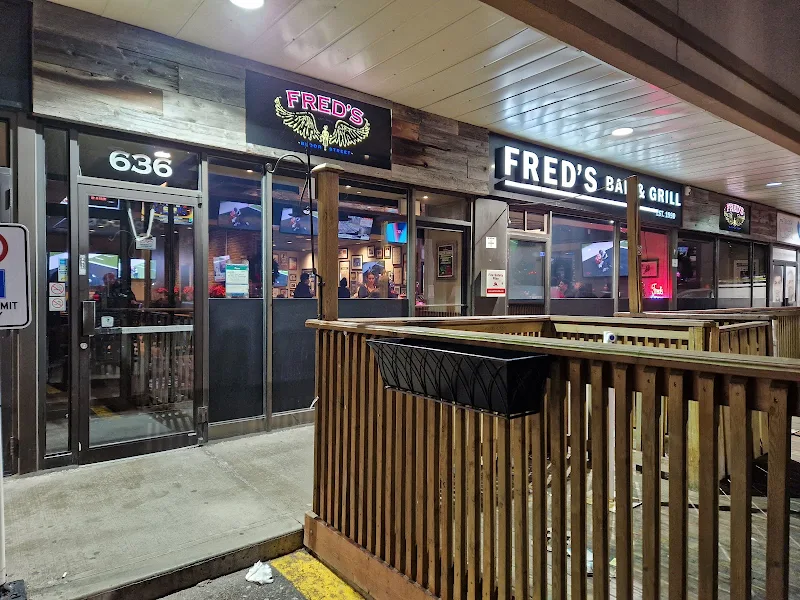 Fred's Bar and Grill