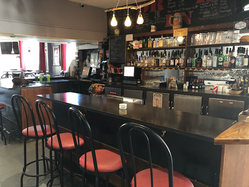 Bar le Bistro Du Coin A S De Danville Inc (Le)