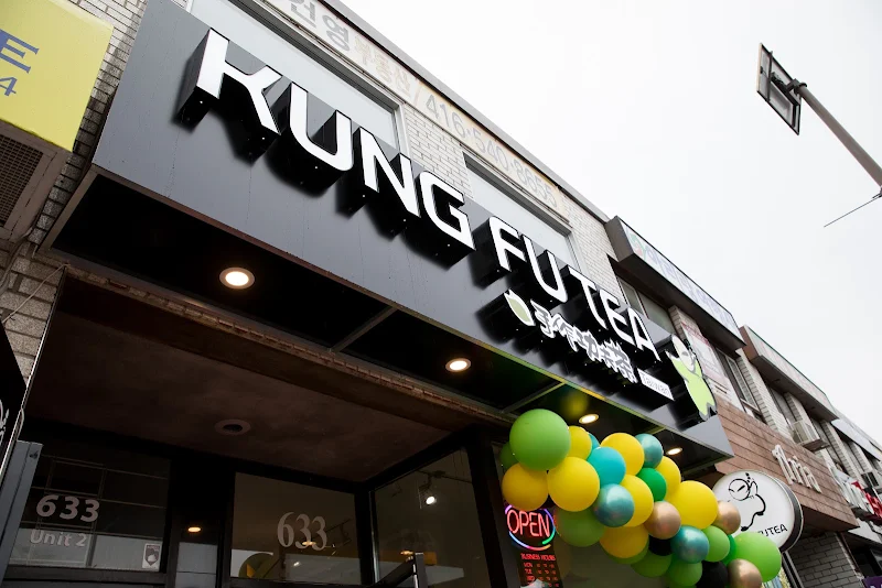 Kung Fu Tea on Bloor (Downtown Toronto)