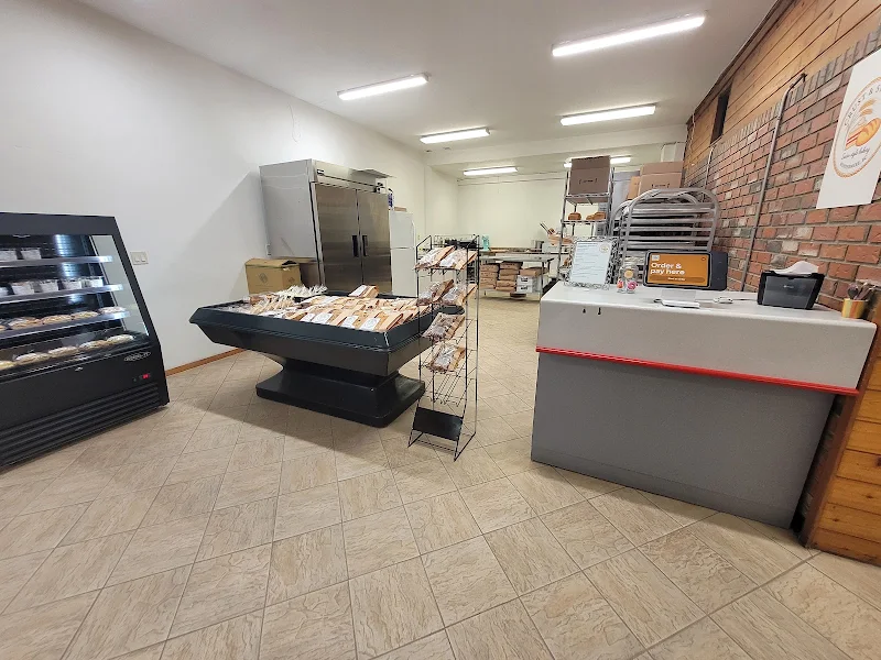 Crust & Sweets Bakery