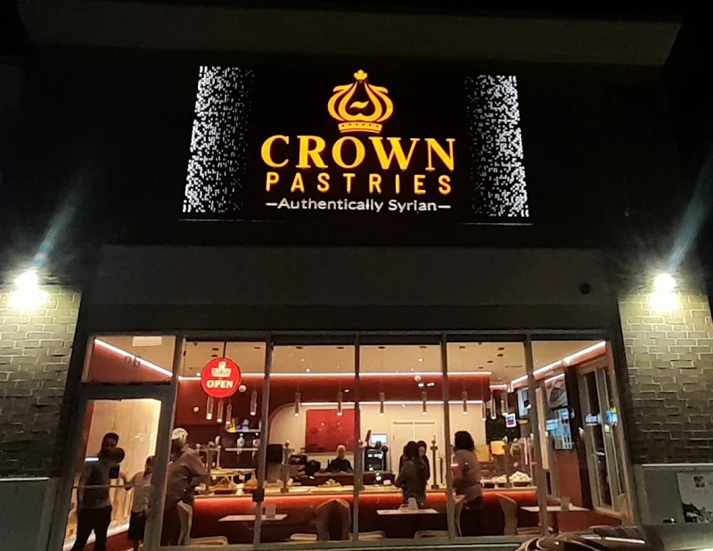 CROWN PASTRIES
