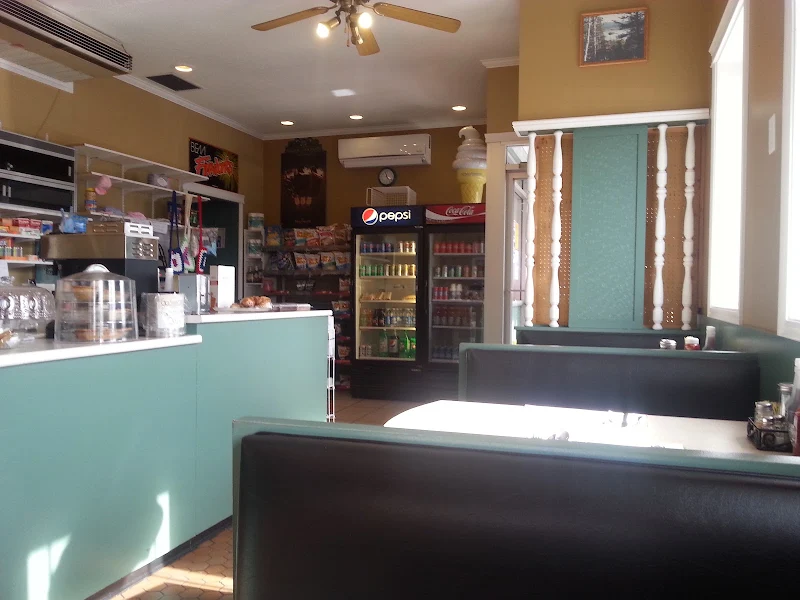 Pinchgut Restaurant & Convenience (Seasonal)