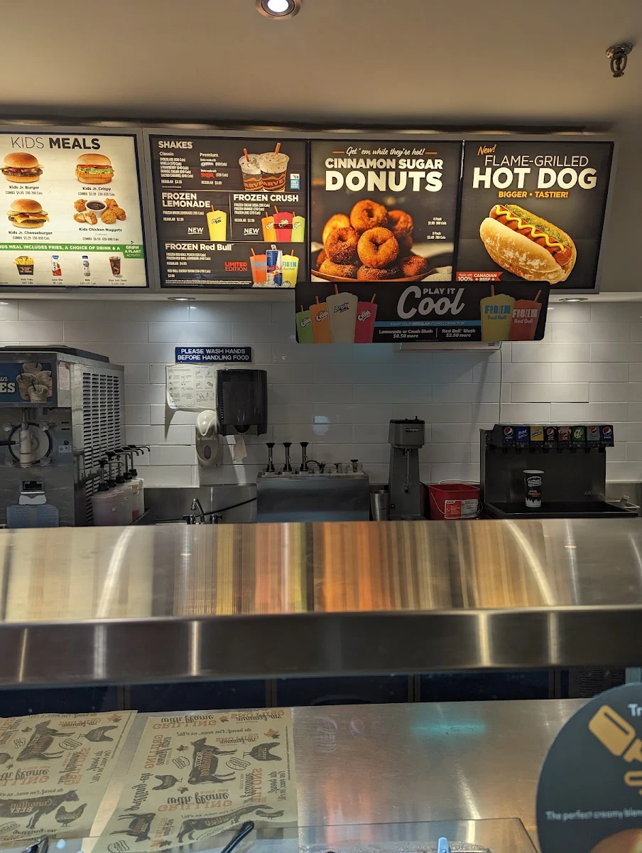 Menu, Harvey's
