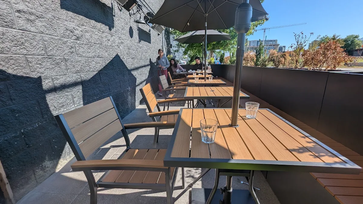 Vibe, The Story Cafe - Eatery & Bar