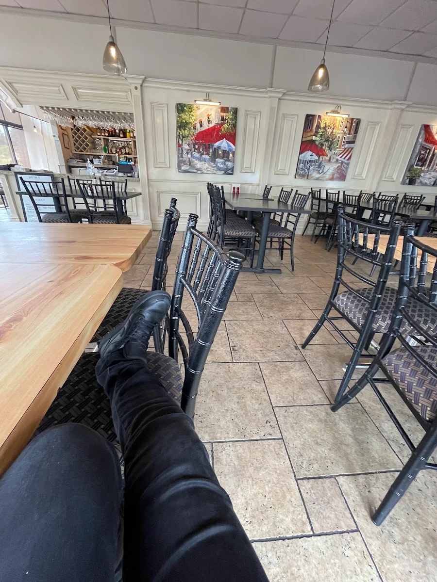 Vibe, Supra Georgian Restaurant
