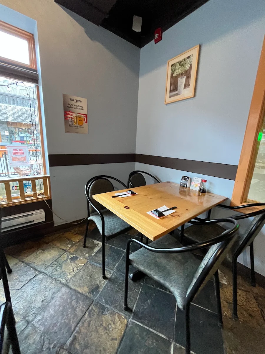 Vibe, Sushi Bistro