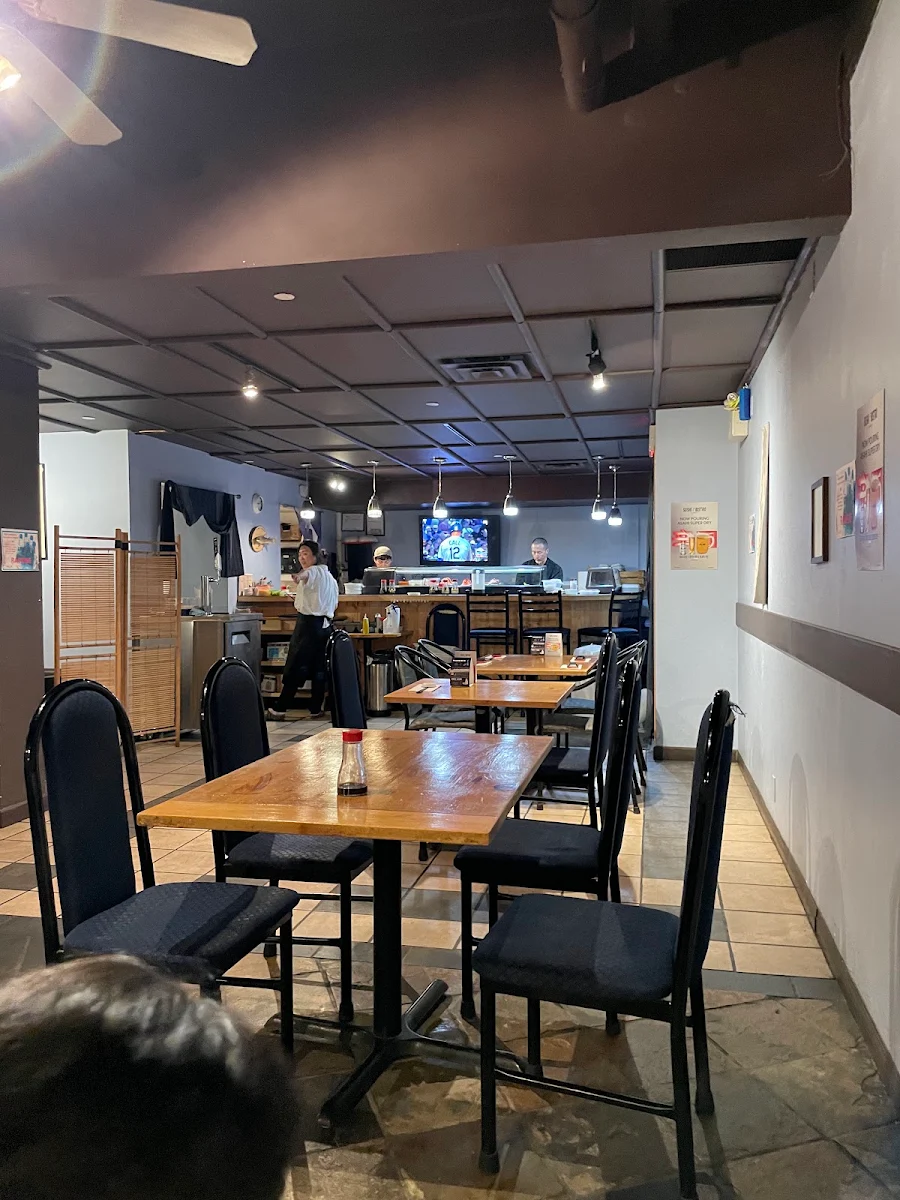 Vibe, Sushi Bistro