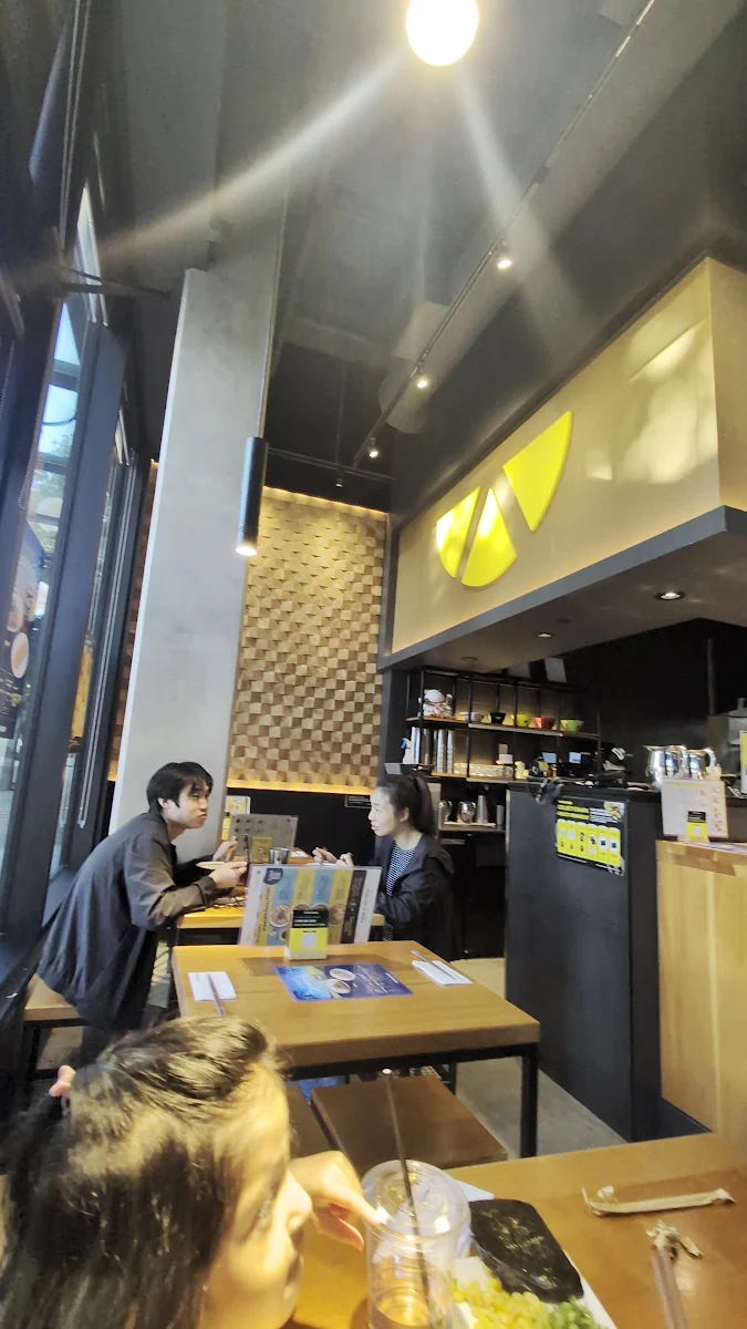 Vibe, KINTON RAMEN SURREY