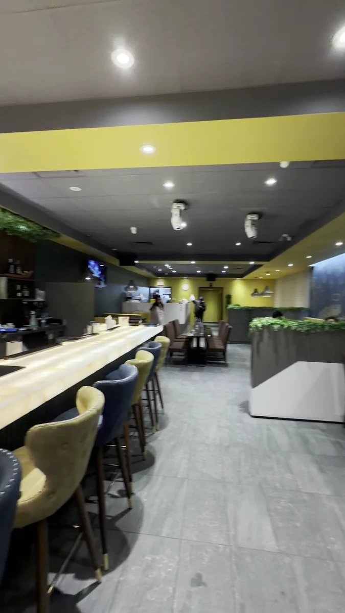 Vibe, Mehfill Indian Cuisine
