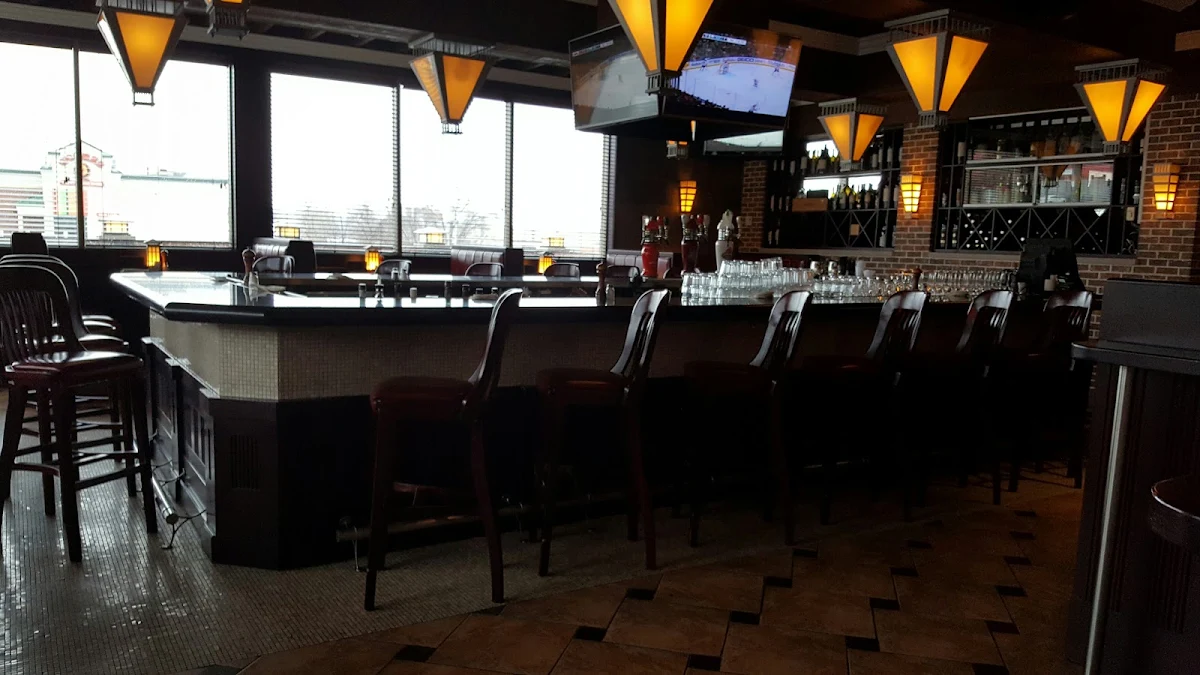 Vibe, Bâton Rouge Grillhouse & Bar