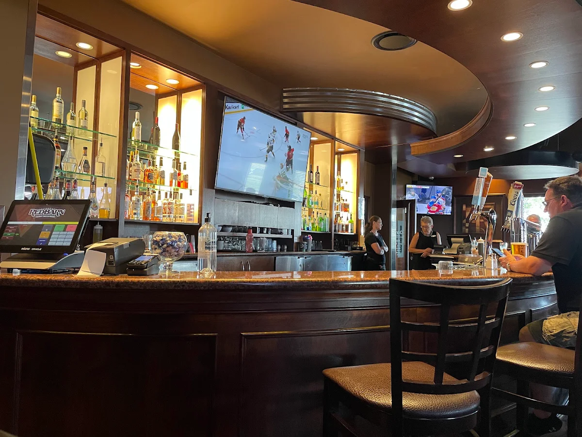 Vibe, The Red Barn Restaurant & Dano's Lounge