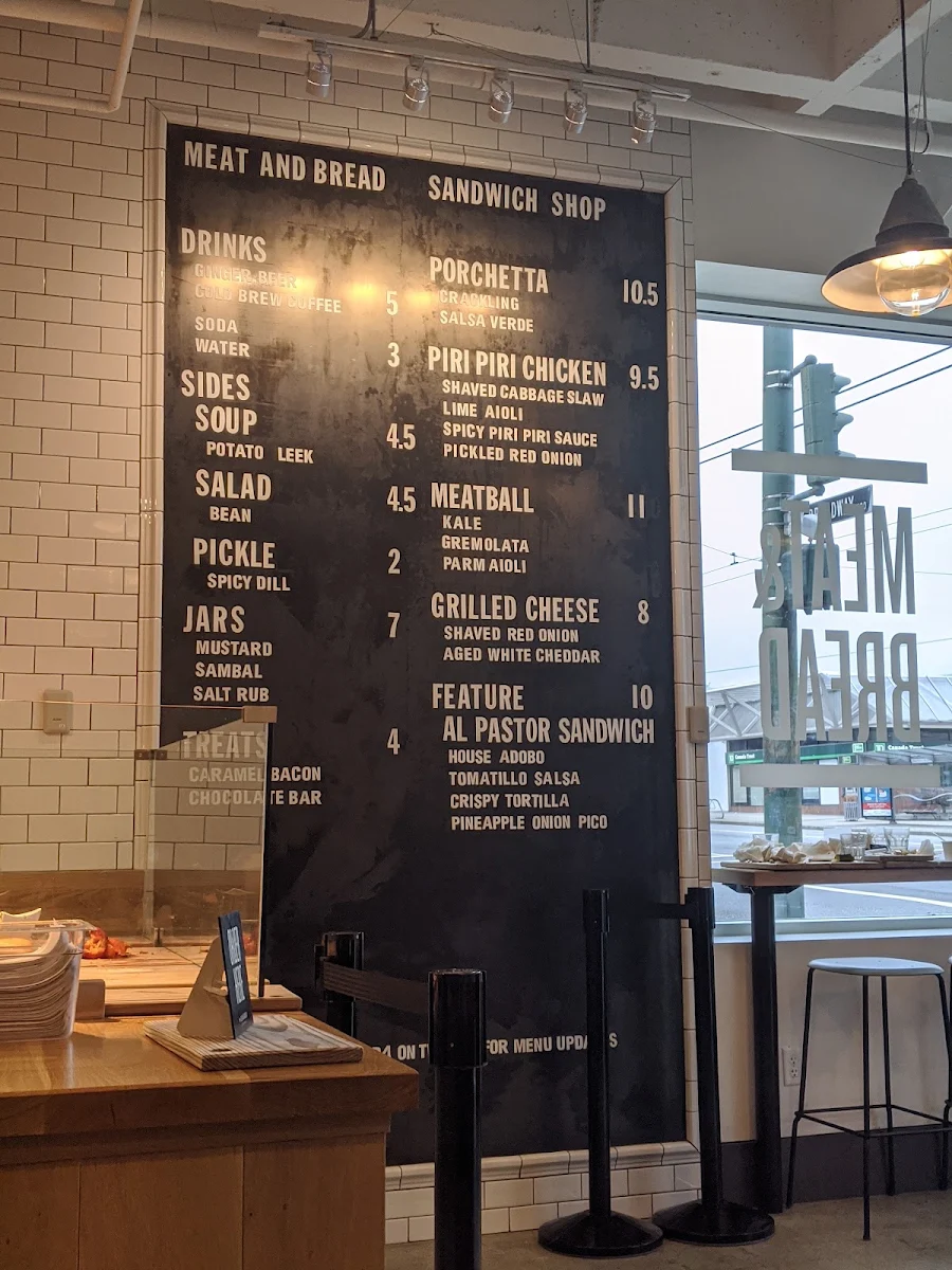 Menu, Meat & Bread